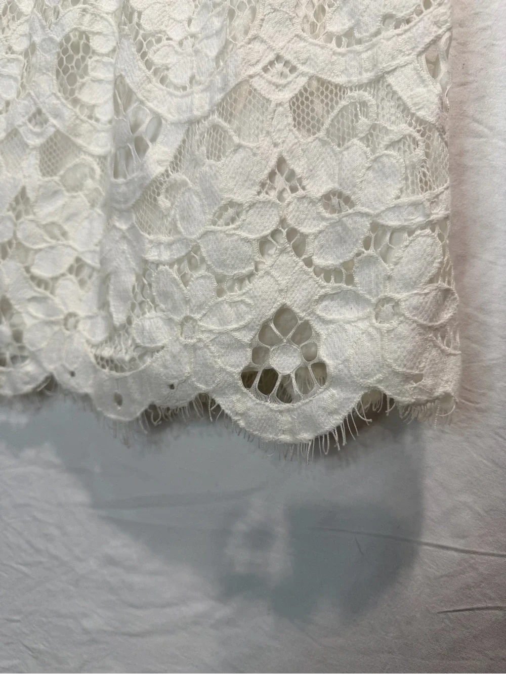 Anthropologie White Lace Puff-Sleeve Peasant Top
